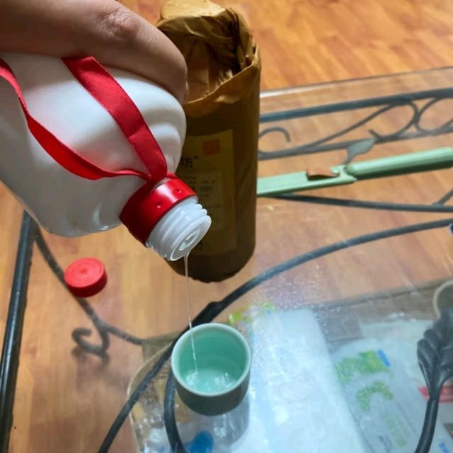 鲲满坊推出的贵州茅台镇酱香型白酒