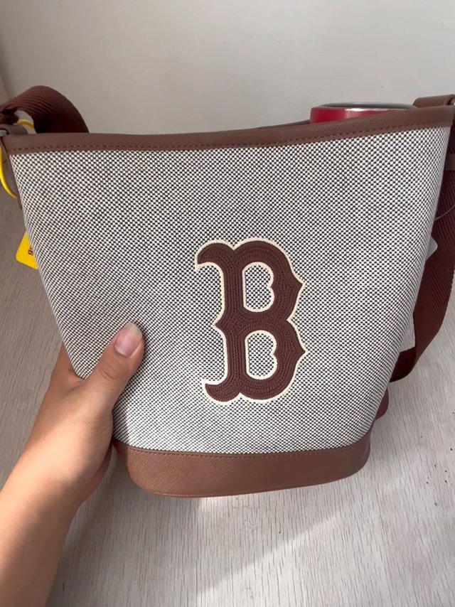 MLB水桶包是真的能装啊🥰