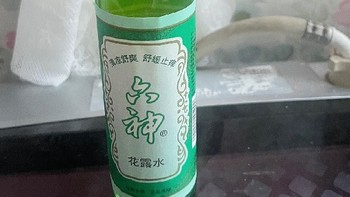 明星也爱用！六神花露水，驱蚊止痒效果惊人