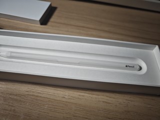 Apple pencil过保且充不进电，可以210换新