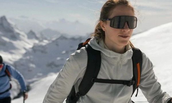 气候变化影响下的秋冬户外装备选择