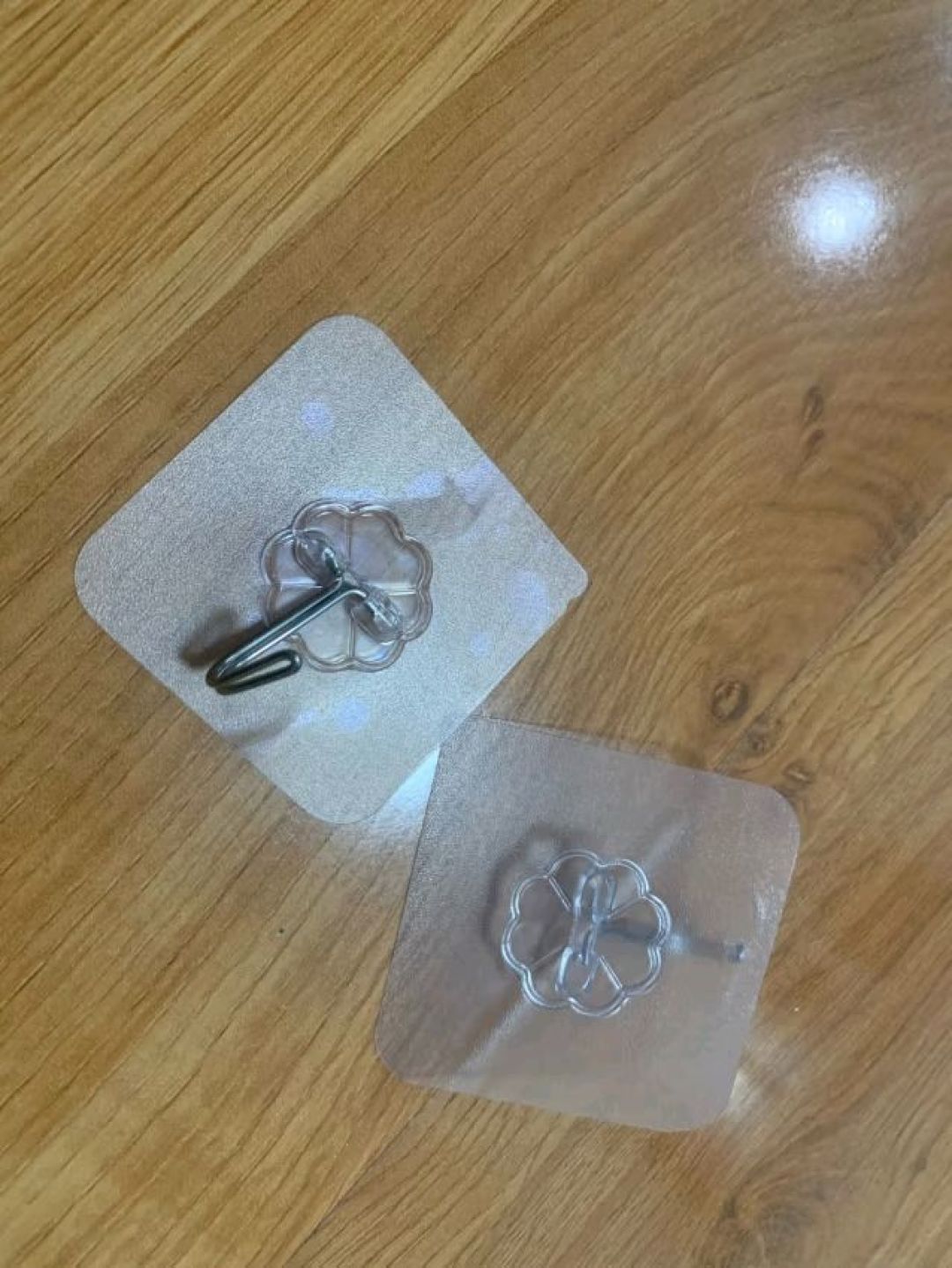 字数布丁:这款 sujin 家用五金免钉粘胶挂钩真的太好用了!