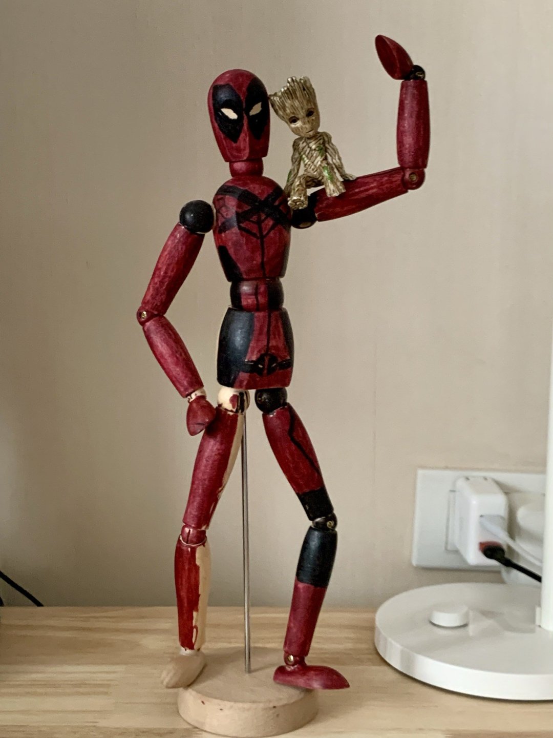 宜家吉特达木人,化身死侍小贱贱戏精!