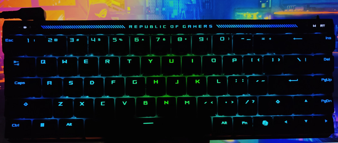 磁轴键盘VS机械键盘：谁才是电竞玩家的最佳选择？