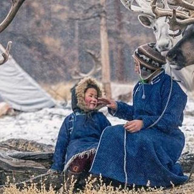 探秘“遗失的部落”，蒙古国最后的驯鹿牧民——查坦人