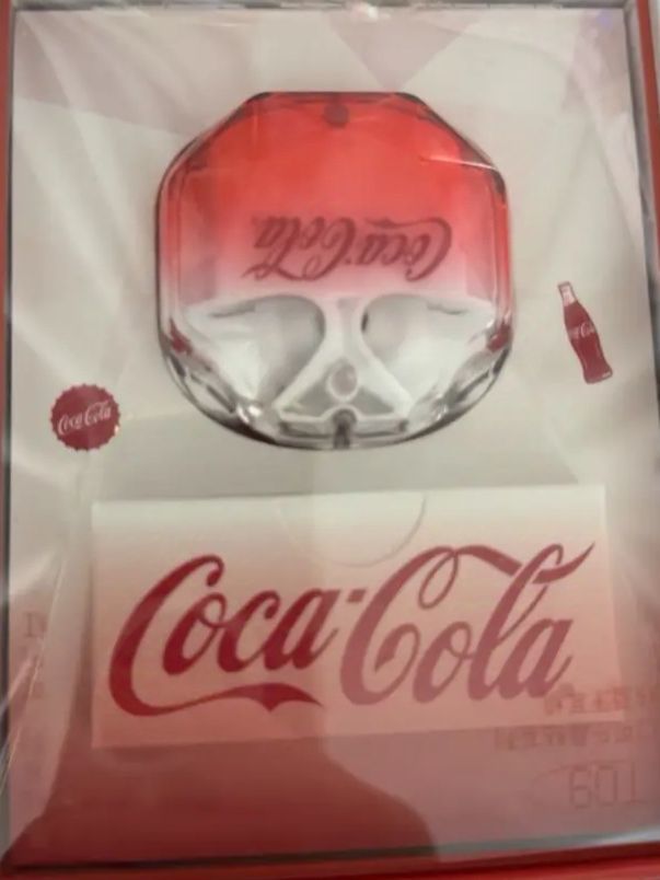 拥有晶钻系列TWS无线蓝牙耳机，音乐如丝般顺滑，2024新款续航超长，苹果安卓通用，让生活更美妙！