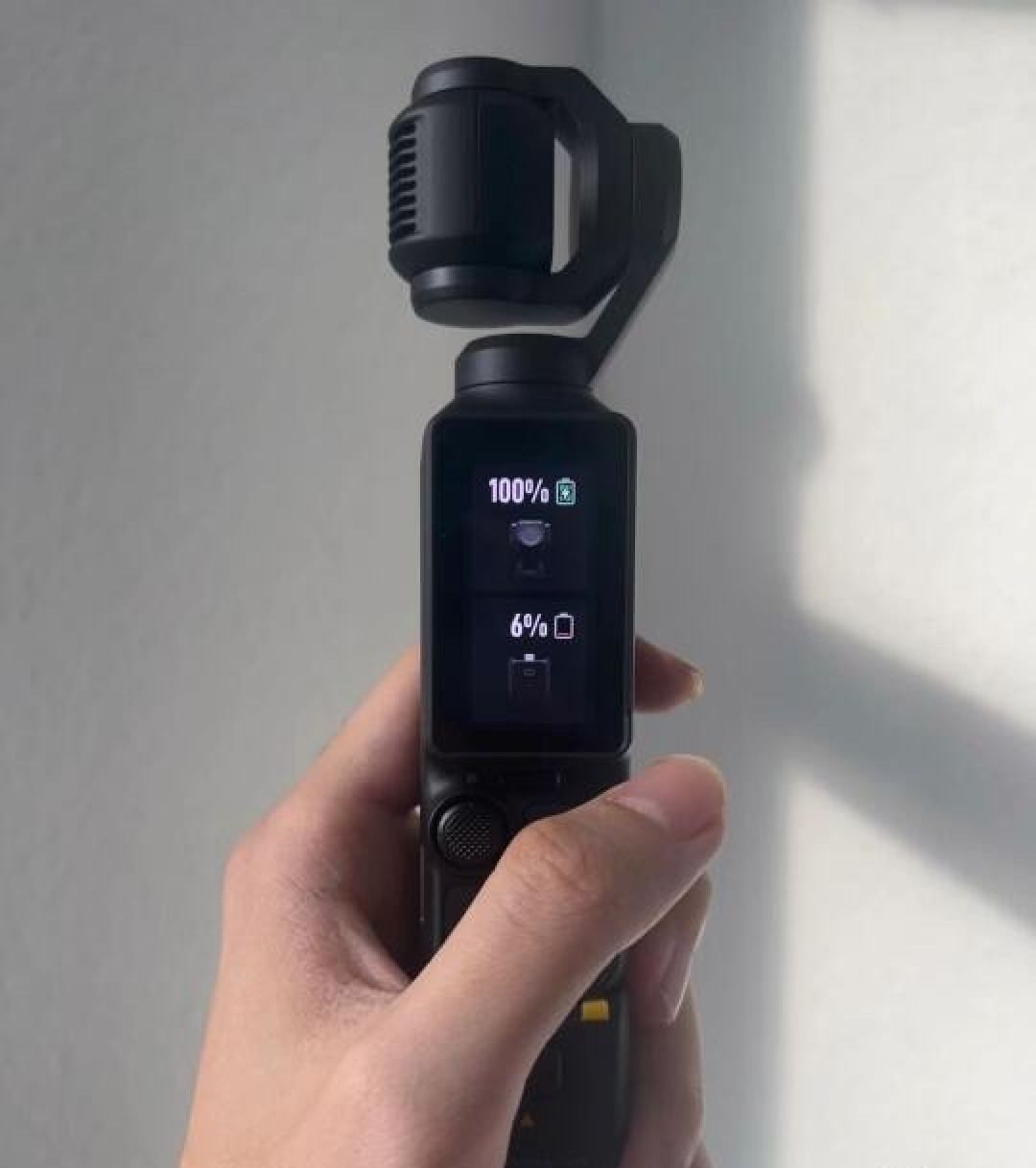 大疆Pocket 3 vs 手机视频拍摄：谁在画质和稳定性上更胜一筹？