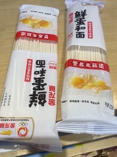 宿舍必备！金龙鱼鲜蛋和面，美味只需一分钟！