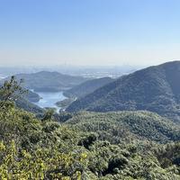 难得的好天气，和同学一起爬个山