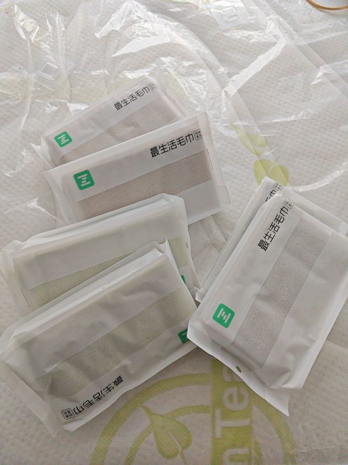 12块钱一条的小米毛巾110g重