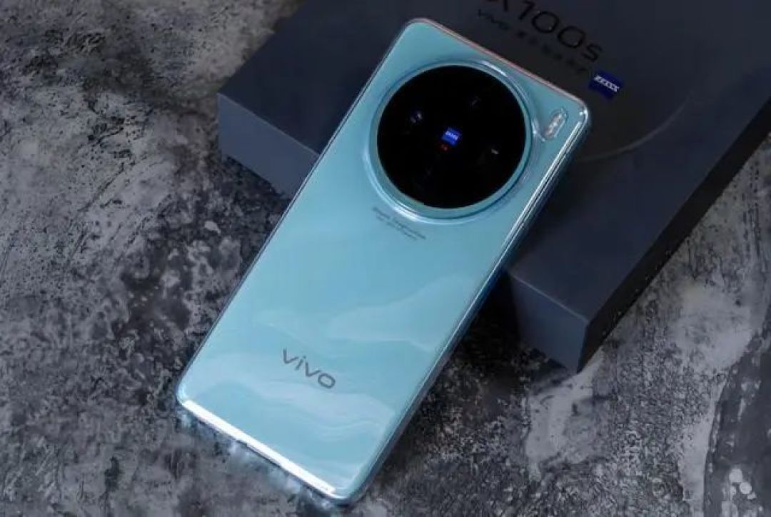 2024年度最佳手机相机功能解析：八款拍照神器详评