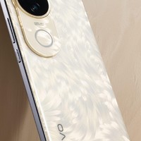 2K价位上的颜值担当！vivo S20外观测评来了