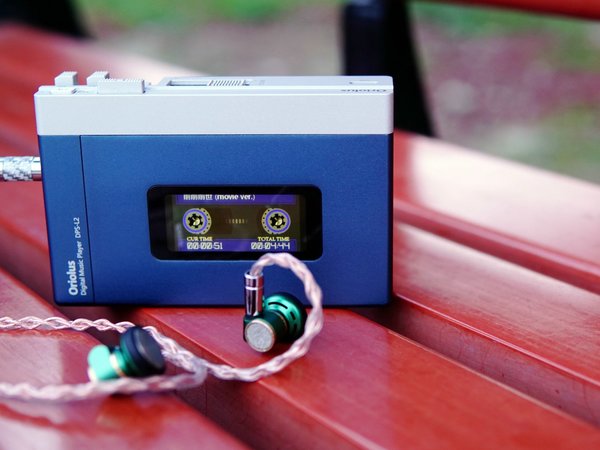 你以为它是磁带机，实际它卖1.38万大洋！