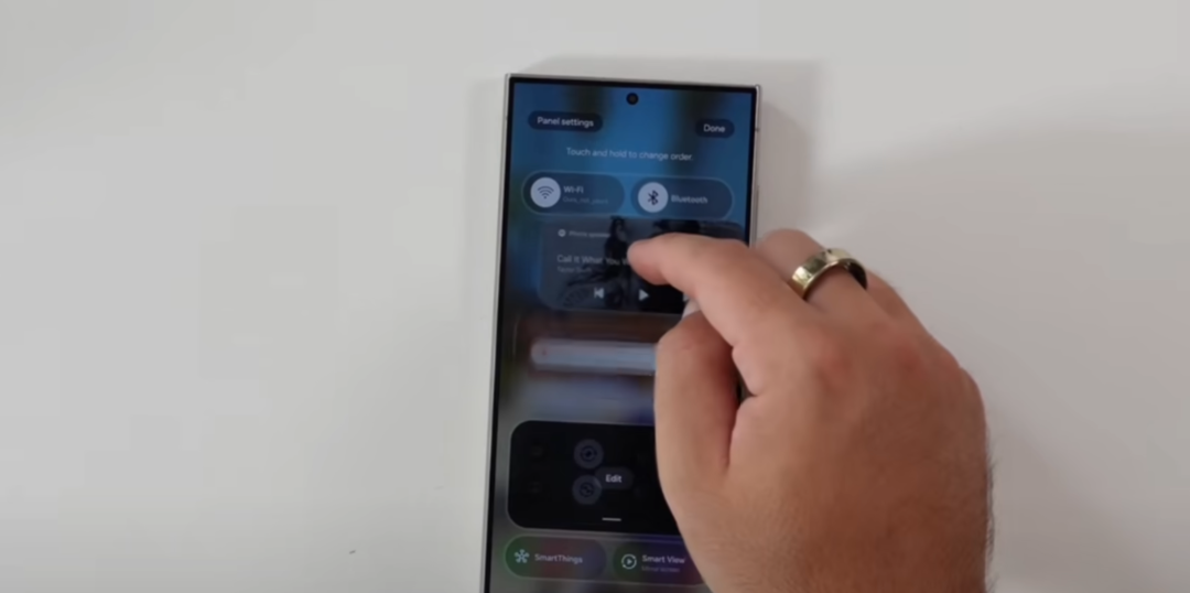 三星 One UI 7 海外开启内测,与苹果 iOS 18 开启巅峰对决