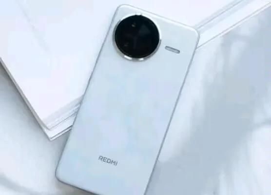 2000元价位直屏性能手机推荐：红米K80、iQOO Neo 10、realme GT 6选购指南