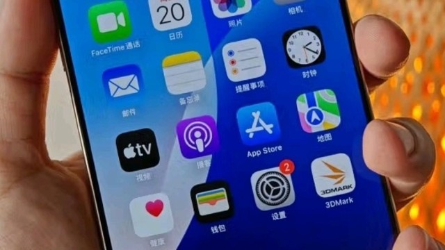 iPhone 16 Pro，让生活更炫彩！