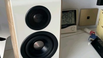 漫步者（EDIFIER）R1700BT+，作为桌面2.0蓝牙电脑音箱的佼佼者