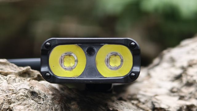 凯瑞滋X1K光戟，今年倒数第二只手电