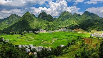 比桂林小众！世界长寿之乡！冬日18℃的艳阳天，水土养人，这片退休理想地可算找着了！ 