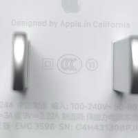 Apple 苹果 20W USB - C 原装充电头使用体验