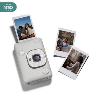 富士instax立拍立得，让爱瞬间定格