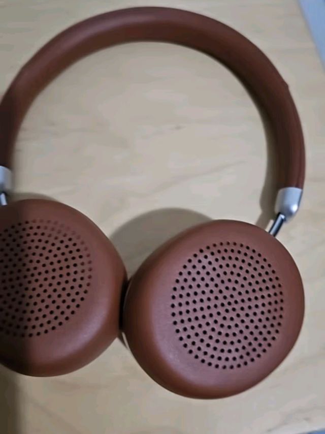 iKF Rona 耳机：复古潮音新宠