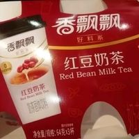 香飘飘红豆奶茶：杯中的甜暖恋歌