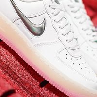 看看我压箱底的狠鞋耐克NIKE女空军一号龙年限定AF1 AIR FORCE 1