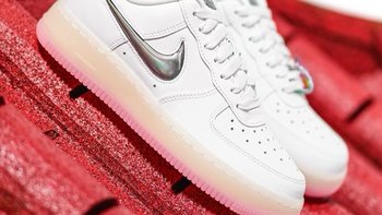 看看我压箱底的狠鞋耐克NIKE女空军一号龙年限定AF1 AIR FORCE 1