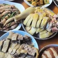 广西年夜饭都吃些什么呢？我们一起看一下吧……