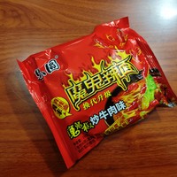 看到大家晒这个方便面，我发现我家里也有。