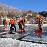 北京龙庆峡第39届冰灯冰雪嘉年华启动“取冰” 工作，精彩活动即将上线