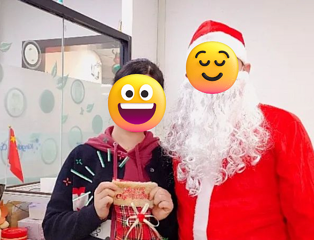 平安夜拒绝加班！一分钟教会你如何边玩边工作