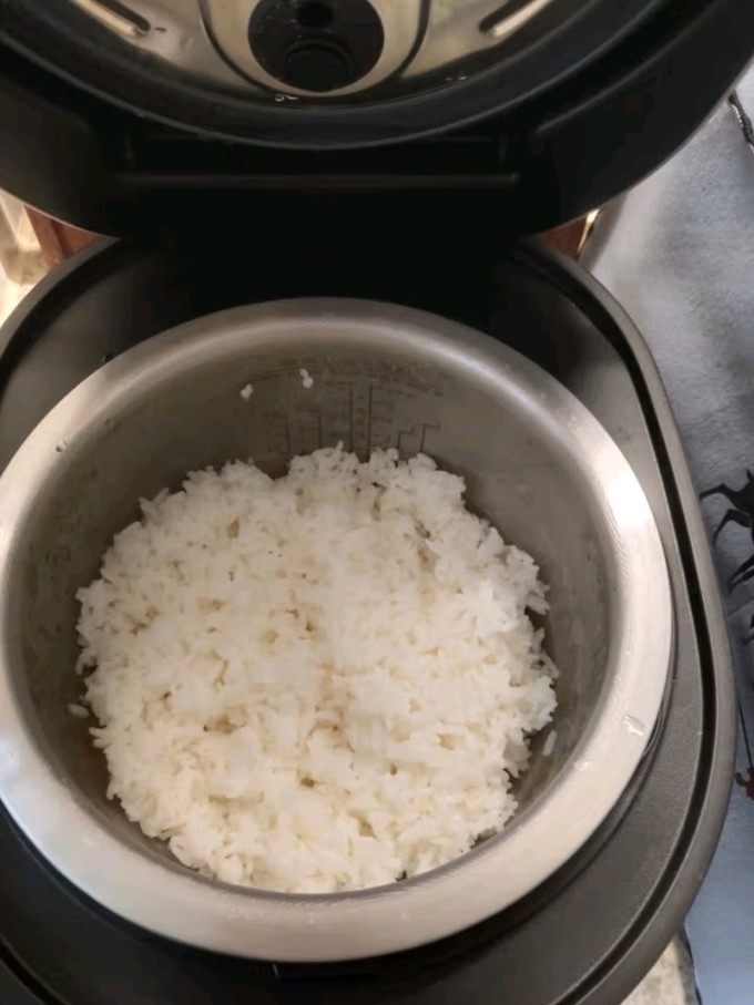 九阳电饭煲