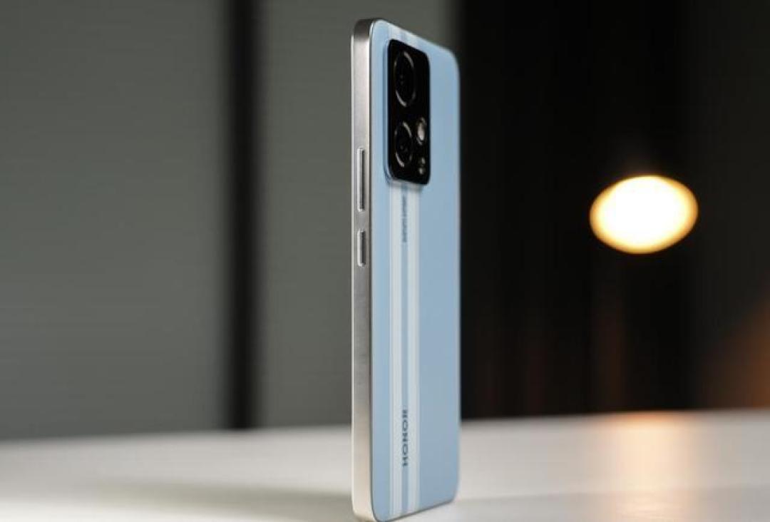 9款高性价比千元手机推荐：终极选择在这里