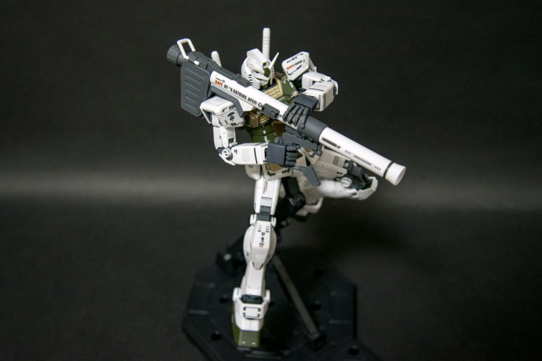 天智星日韩动漫周边怎么样强强联合！AAPE联名MG RX78-2高达Ver3