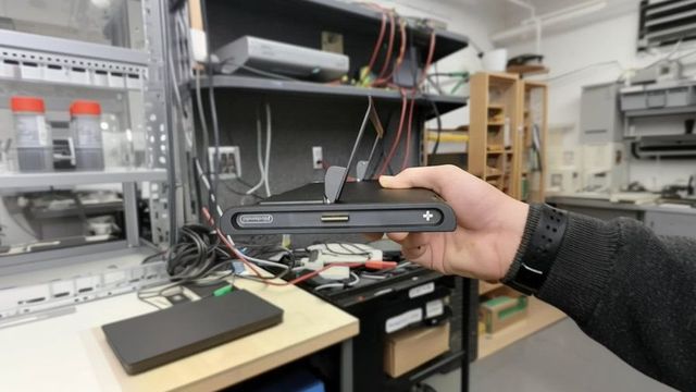 Switch 2真机首次曝光？