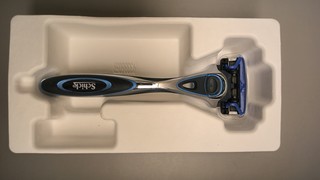  便宜实惠的Schick5层刀片手动剃须刀
