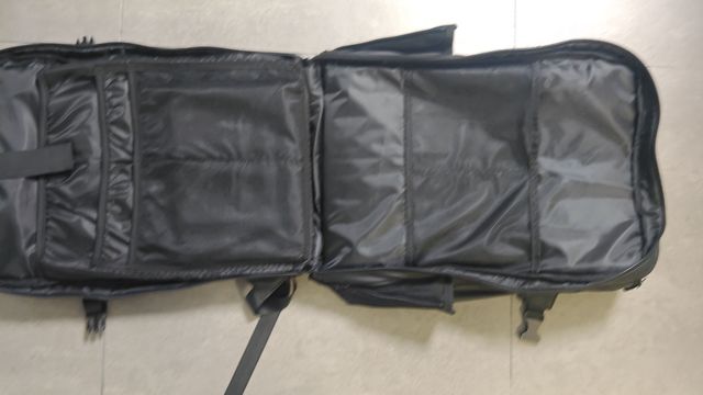 能180°打开的光影行星宙斯双肩包