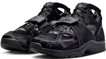 全新 Corteiz x Nike Air Trainer Huarache「Onyx」联名鞋款发售