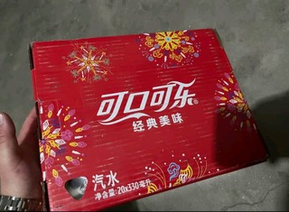 可口可乐（Coca-Cola）碳酸饮料 电商限定 330ml*20烟花罐年货礼盒装