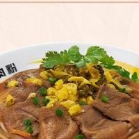 三品王酸菜牛肉粉 | 一口就爱上的舌尖盛宴