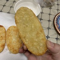 家里有烤箱的一定要试试这样做薯饼口感酥脆更健康