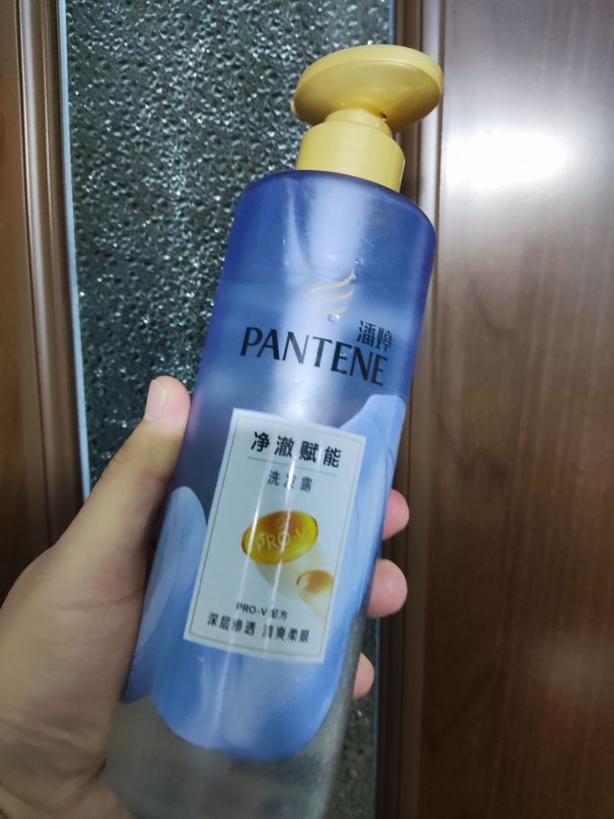 潘婷无硅油洗发水有头发巴适