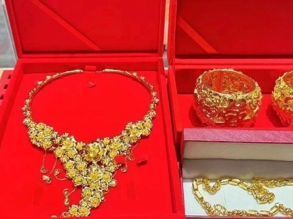 购买求婚戒指注意事项 黄金求婚戒指注意事项