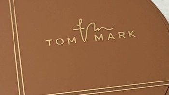 唐魅可TOMMARK榛果慕斯气垫秋冬干皮