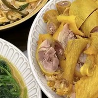 广东正宗整只盐焗鸡，客家特产美味袭来，即食鸡肉让你随时享受地道风味！