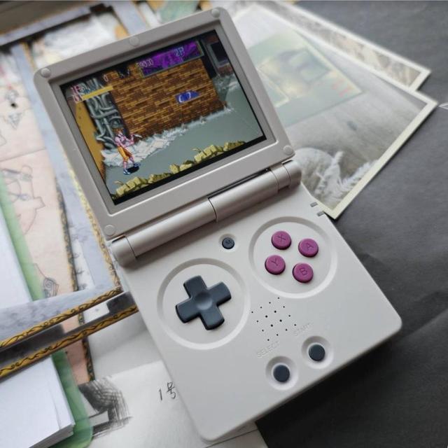 一个人也能看懂的安伯尼克H700掌机宇宙选购指南