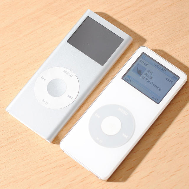 我的iPod、Walkman，翻出来怀旧一下