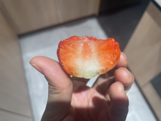 草莓季的甜蜜暴击，你get了吗？🍓